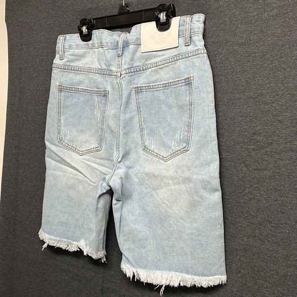 NIB - SHEIN Men Cotton Ripped Frayed Raw Hem Bermuda Denim Shorts - Small - Picture 8 of 12